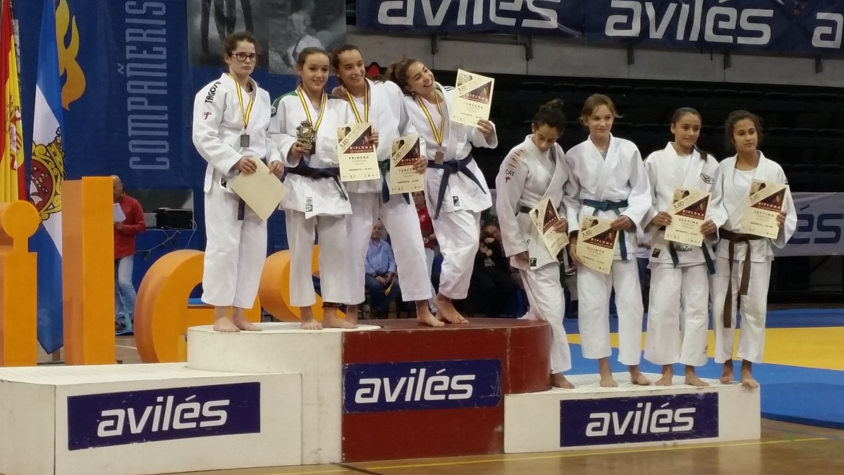 3 medallas para los Navarros en la Copa España Judo Infantil y Cadete Aviles. 28 y 29 octubre 2017